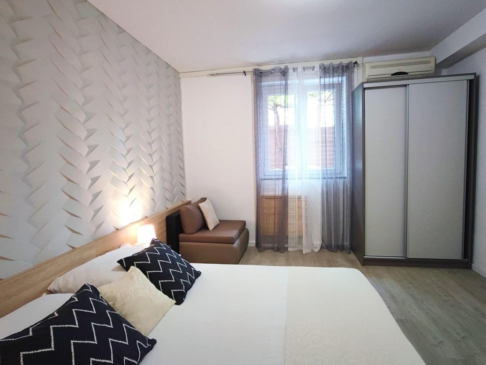 Apartments Gavran 2. Baska Voda Ruang foto